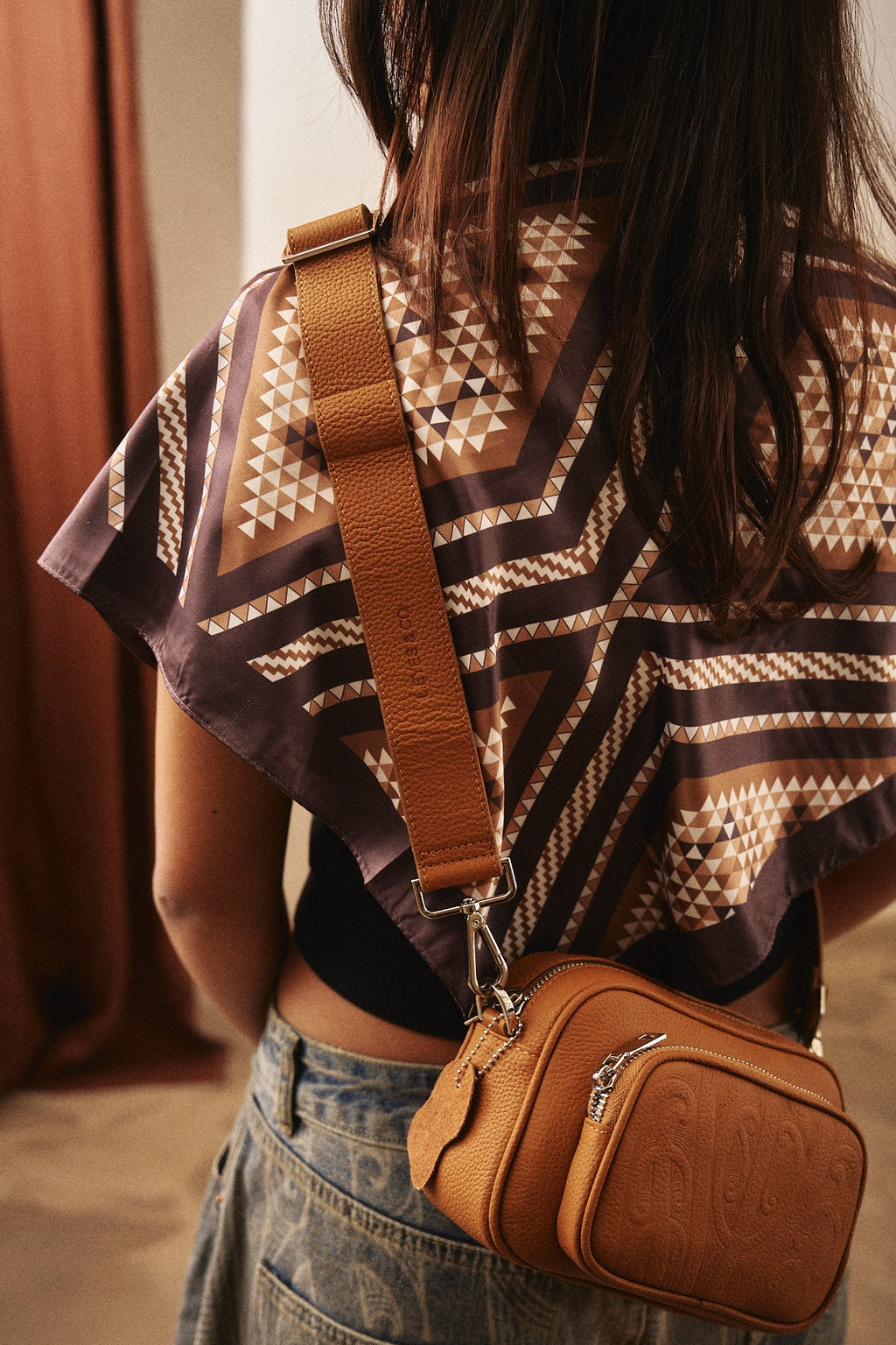 Compact Leather Shoulder bag